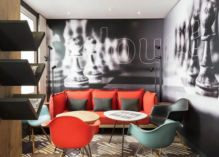 Ibis La Rochelle Centre Historique Hotel