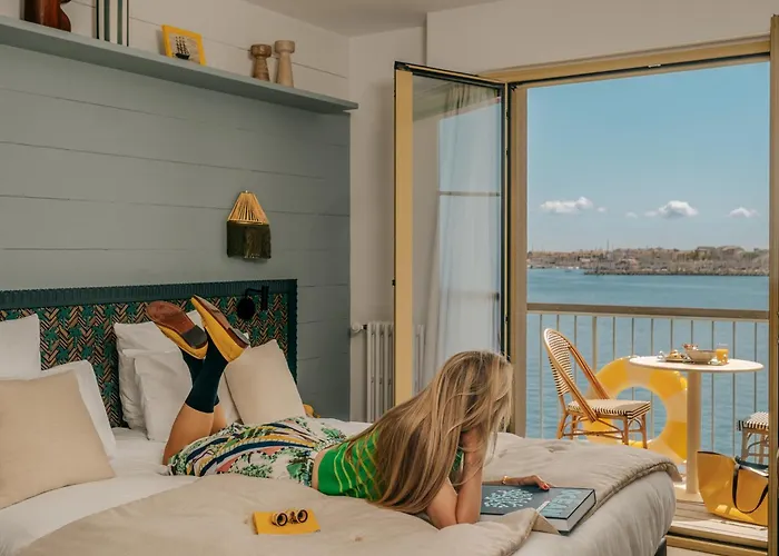 Hotel Les Brises - Reouverture Ete 2026 La Rochelle 